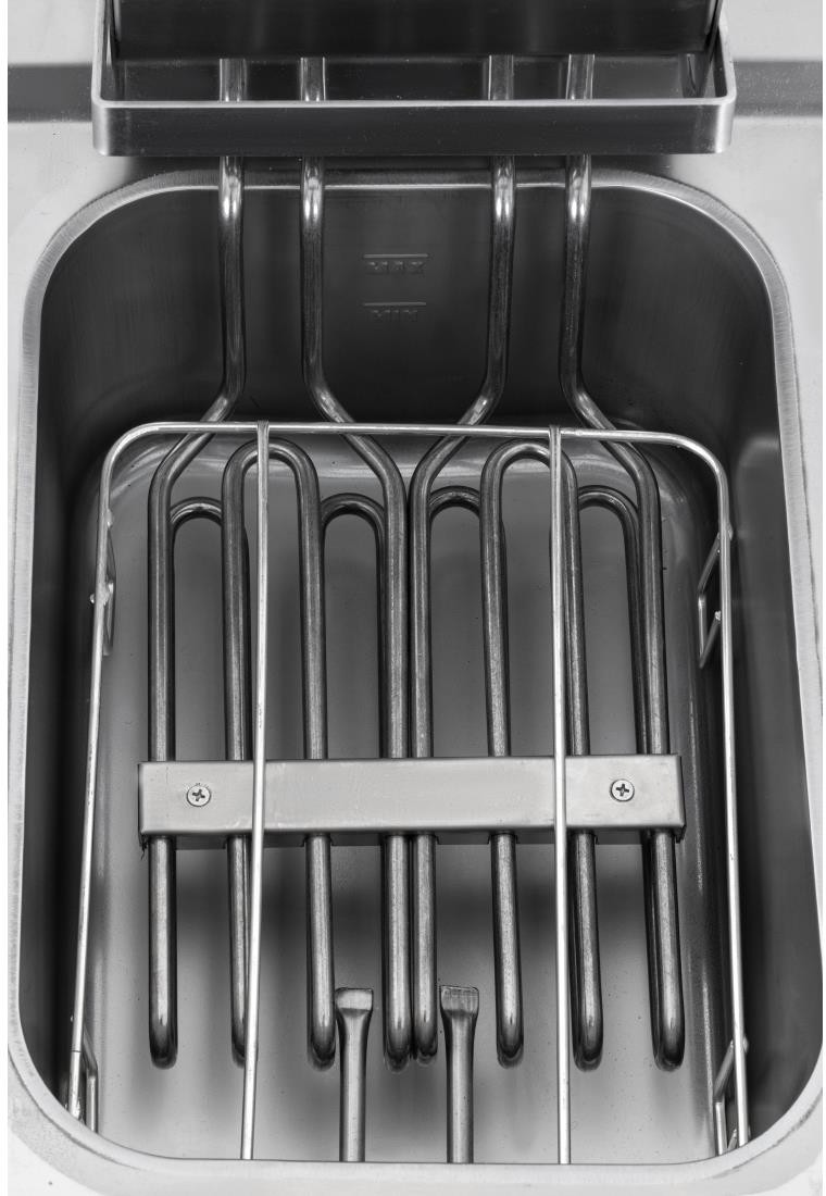 Buffalo Friteuse &eacute;lectrique simple S&eacute;rie 600 8L 