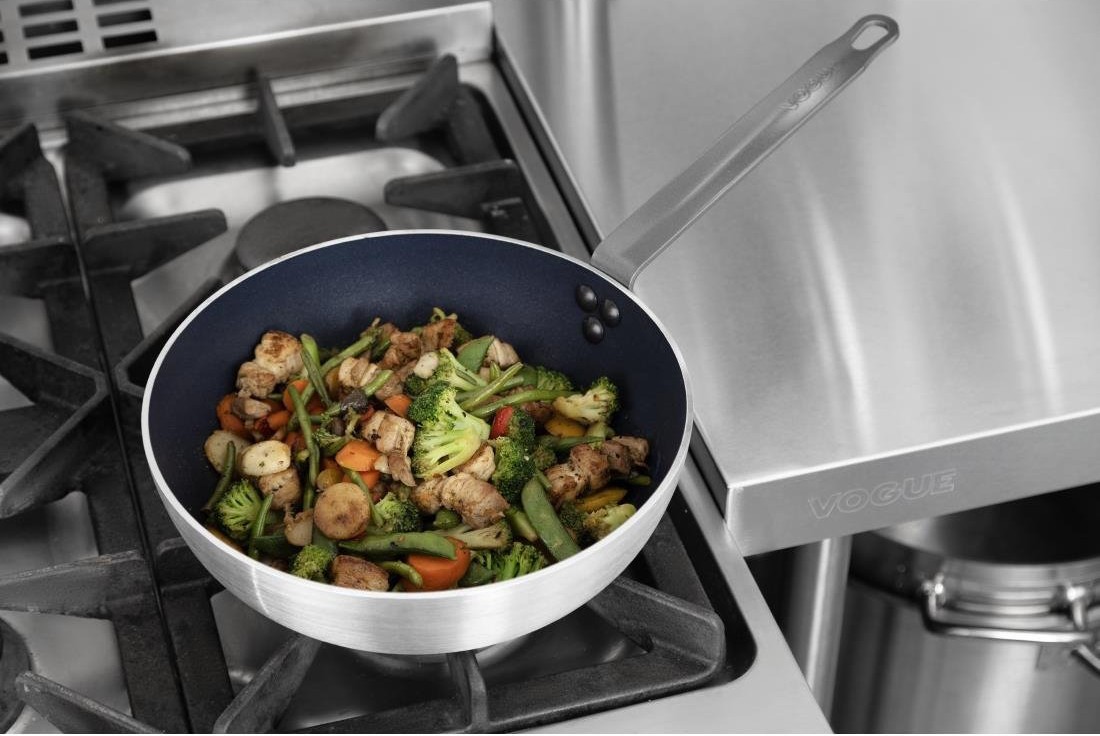  Vogue Sauteuse antiadh&eacute;sive en aluminium Teflon Platinum Plus 280mm 