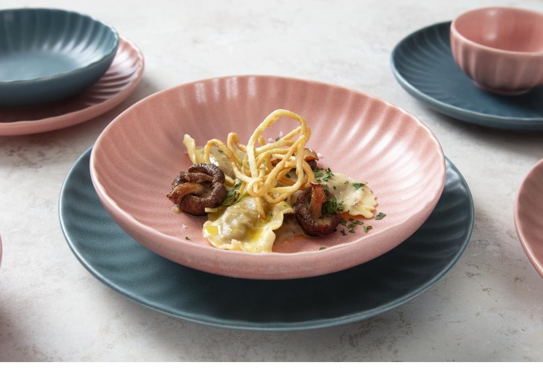  Olympia Assiettes calottes Corallite p&ecirc;che 220x50mm (lot de 6) 