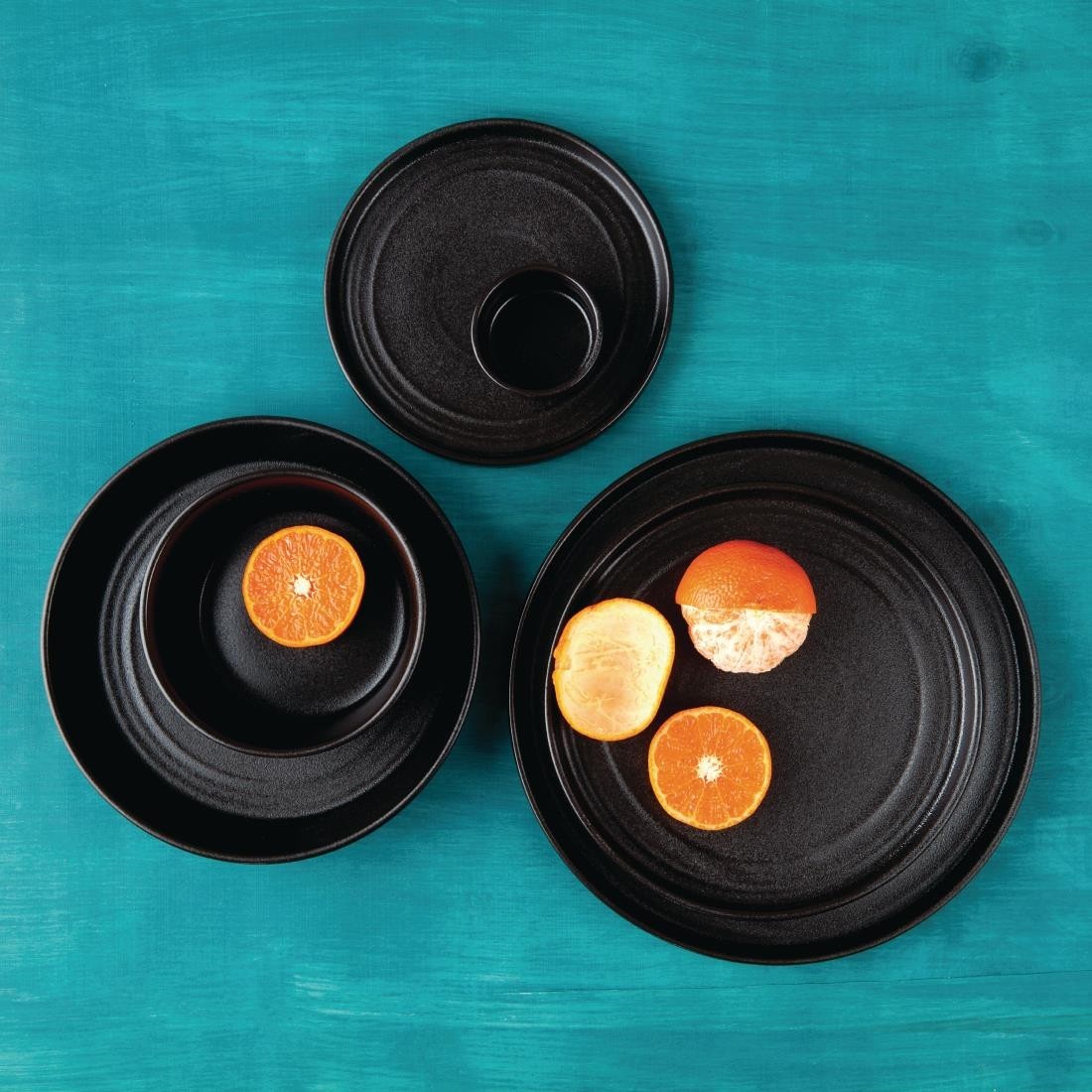  Olympia Bols plats ronds textur&eacute;s noirs Cavolo 143mm (lot de 6) 