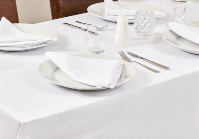  Mitre Essentials Nappe blanche Occasions 1350 x 2300mm 